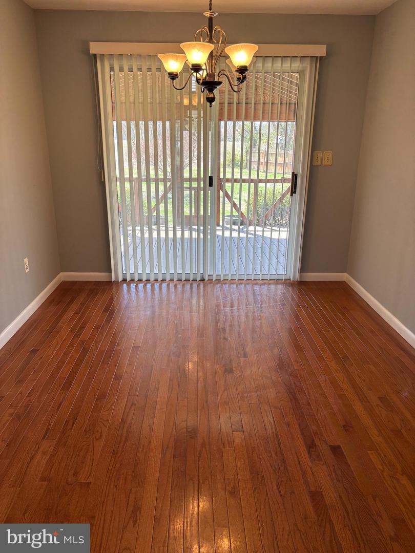 3900 Harrison Cir Property Photo 7
