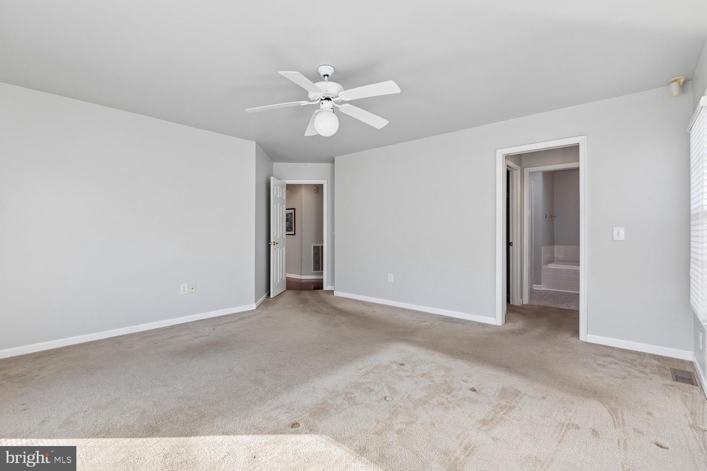28642 Clubhouse Dr Property Photo 18