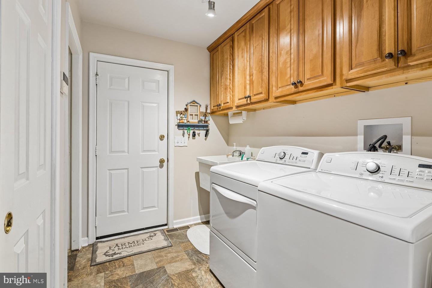 28642 Clubhouse Dr Property Photo 28