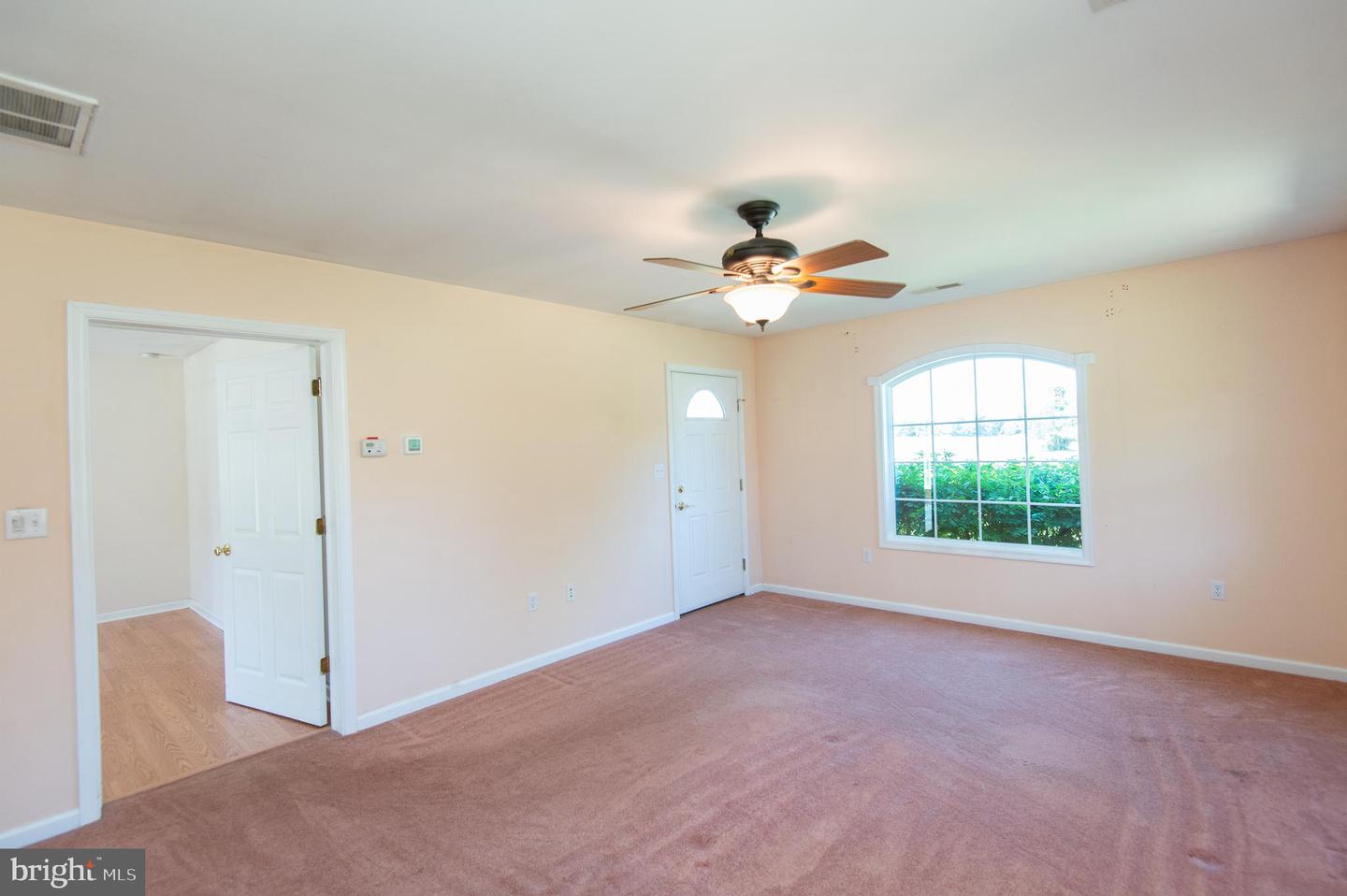 9818 Tilghman Rd Property Photo 16