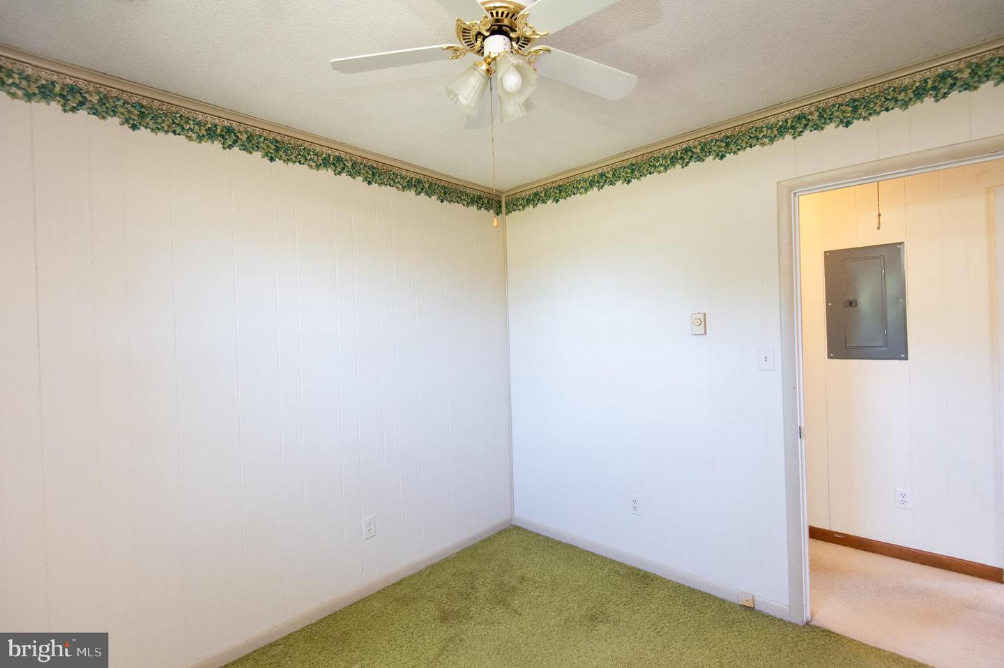 9818 Tilghman Rd Property Photo 20