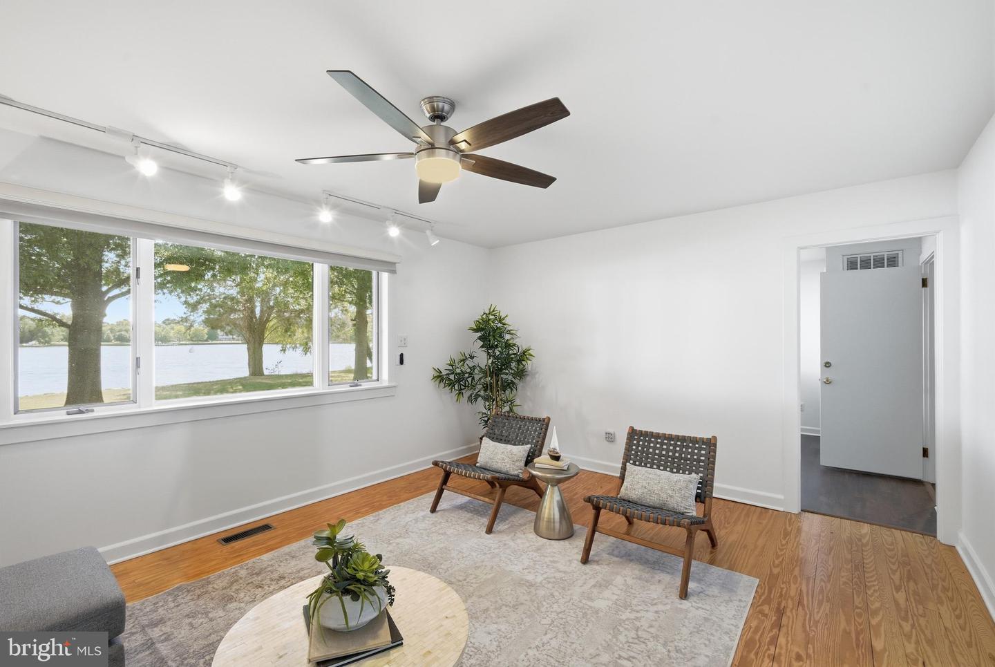 26279 Deep Water Harbor Rd Property Photo 19