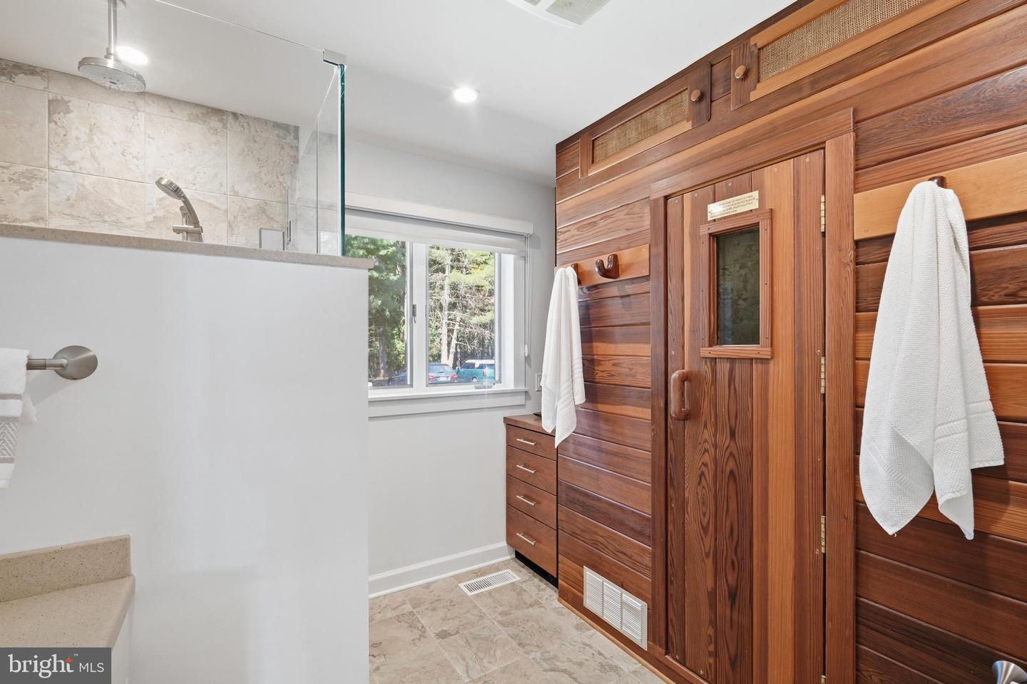 26279 Deep Water Harbor Rd Property Photo 29
