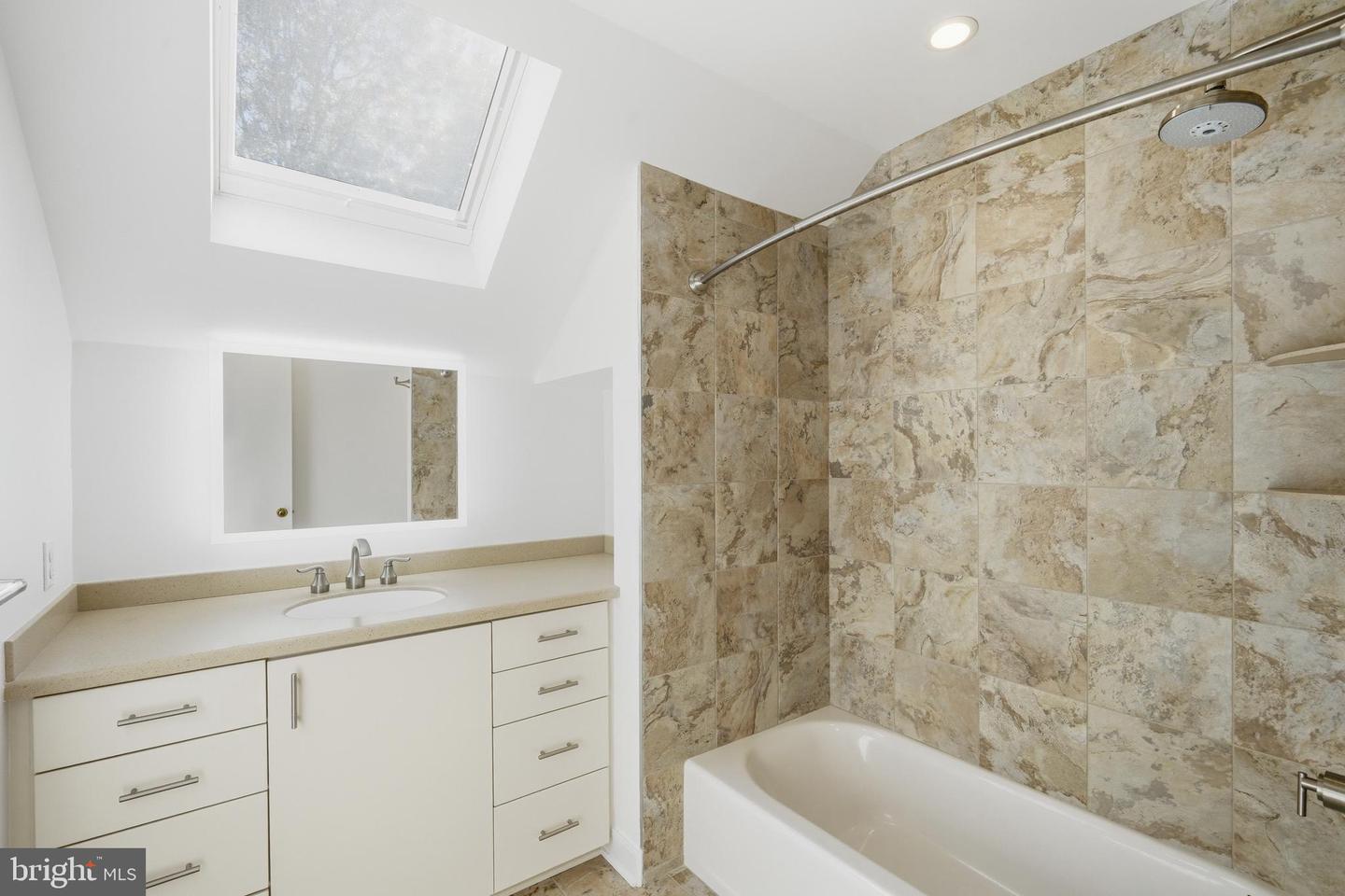 26279 Deep Water Harbor Rd Property Photo 36