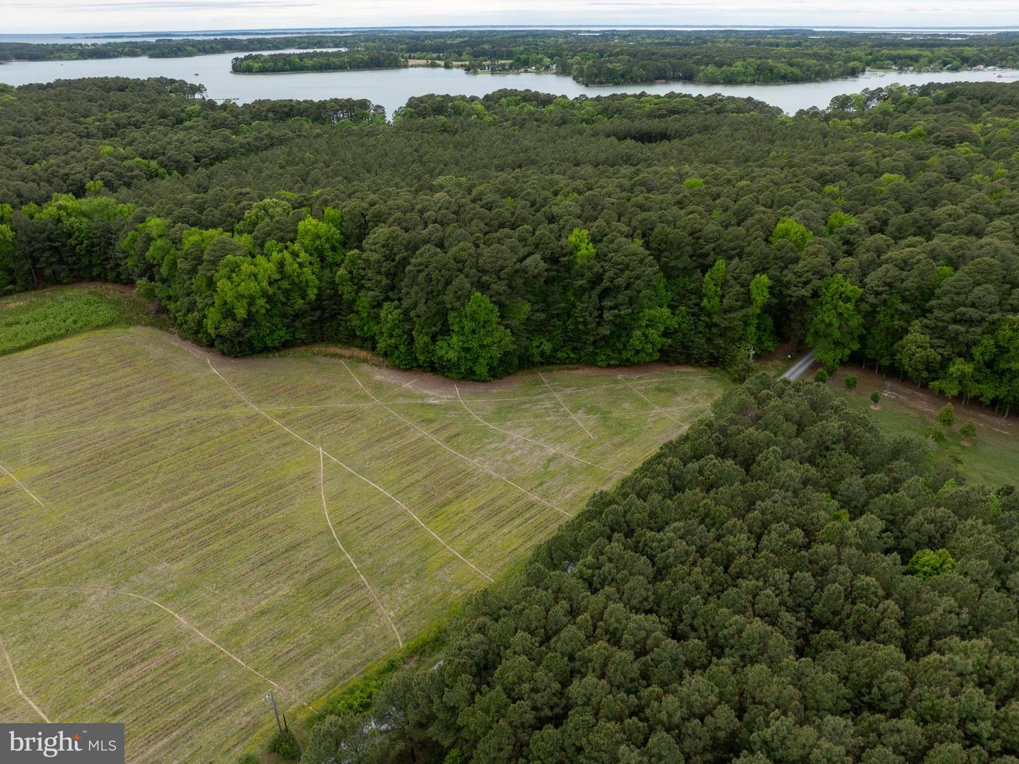 Quaker Neck Rd Property Photo 6