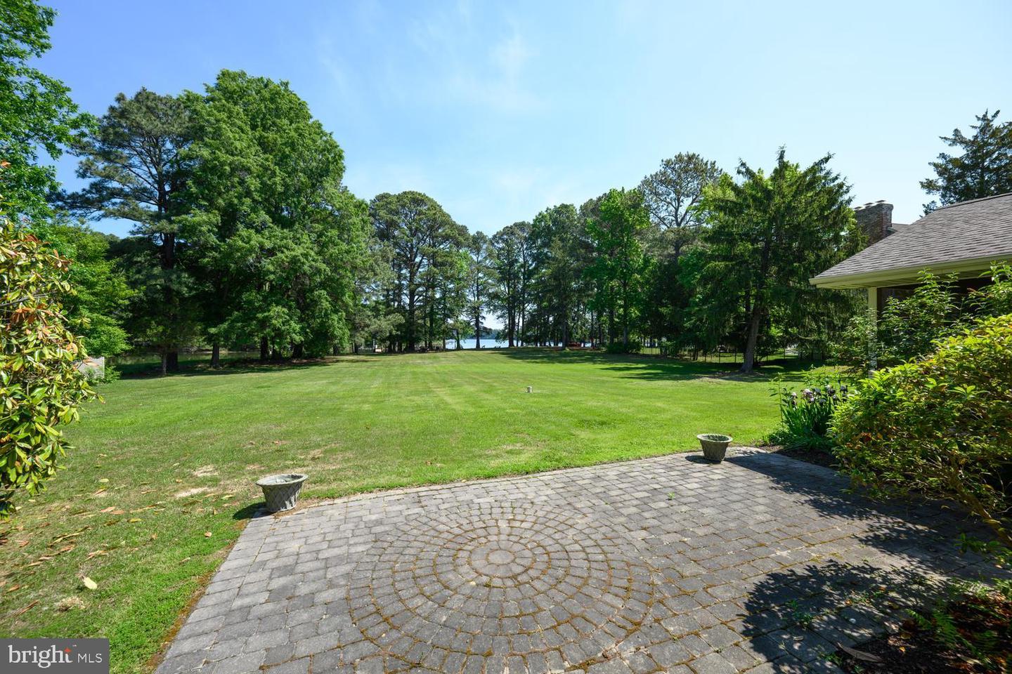9251 Mallard Point Ct Property Photo 12