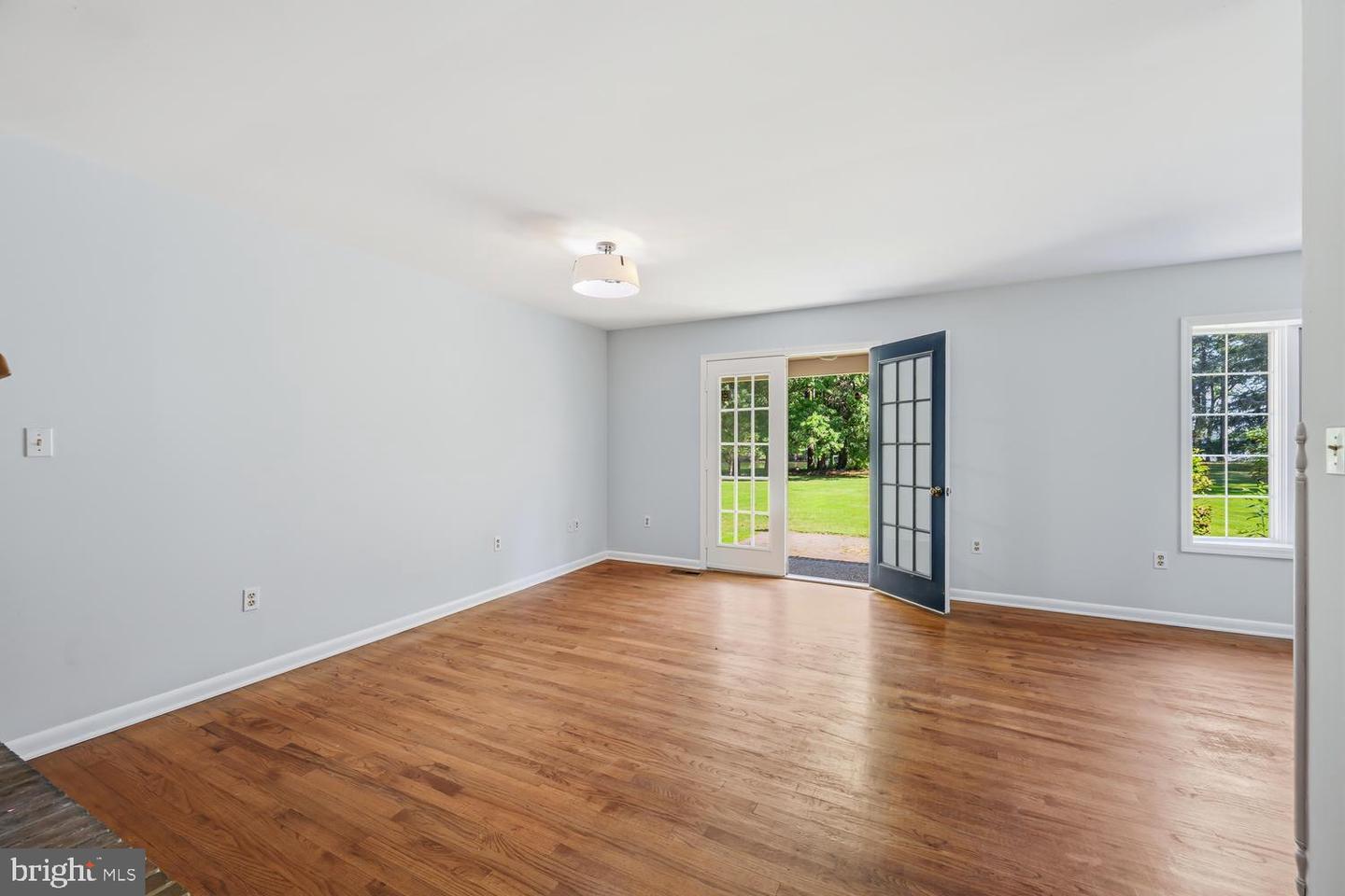 9251 Mallard Point Ct Property Photo 17