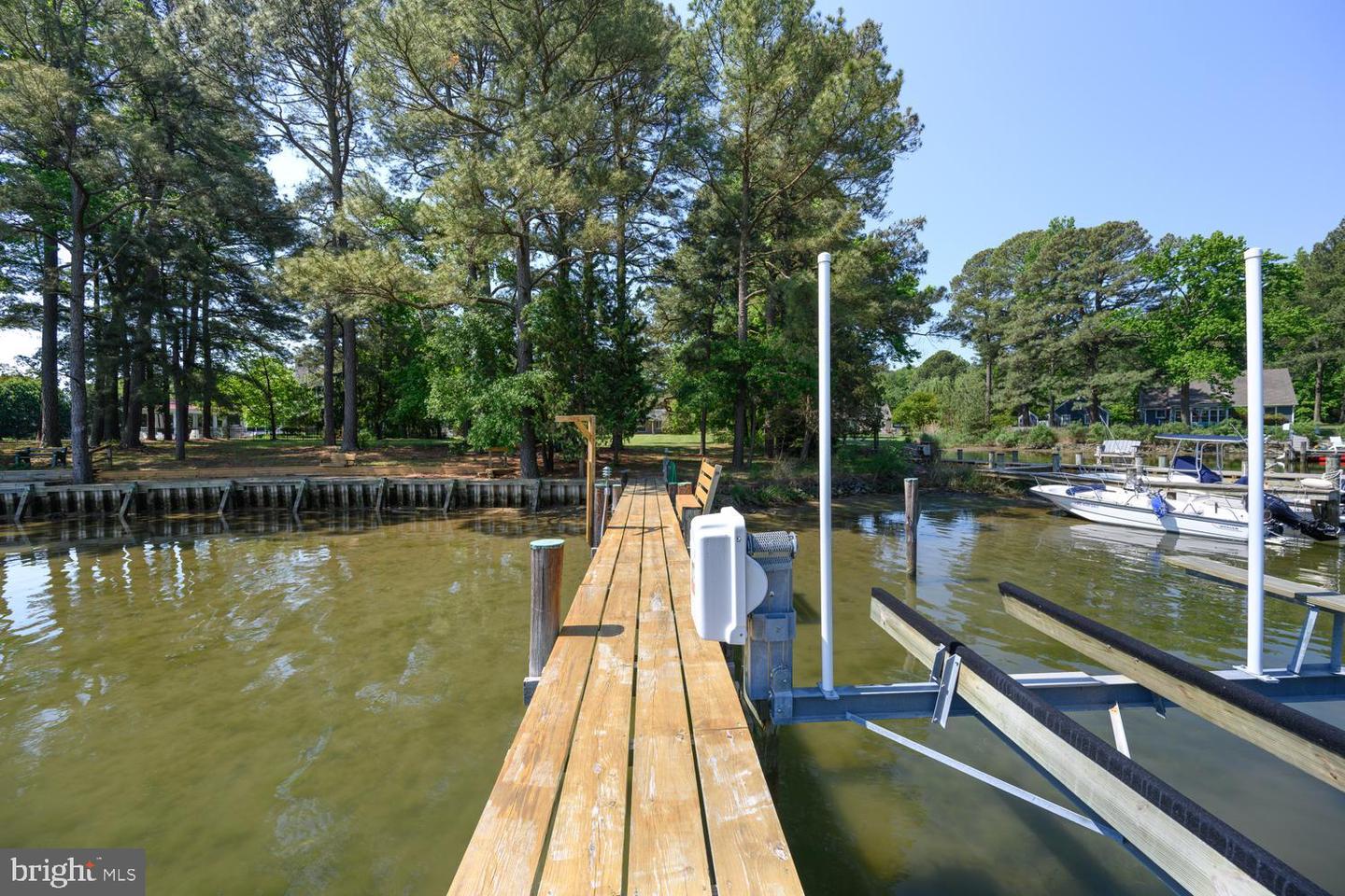 9251 Mallard Point Ct Property Photo 44