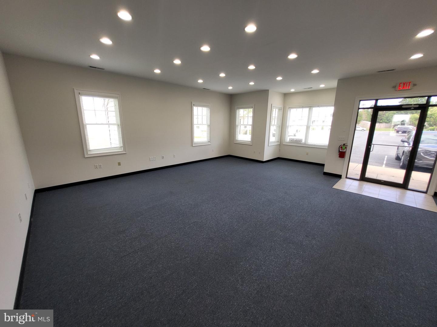 8626 S Brooks Dr #206 Property Photo 7