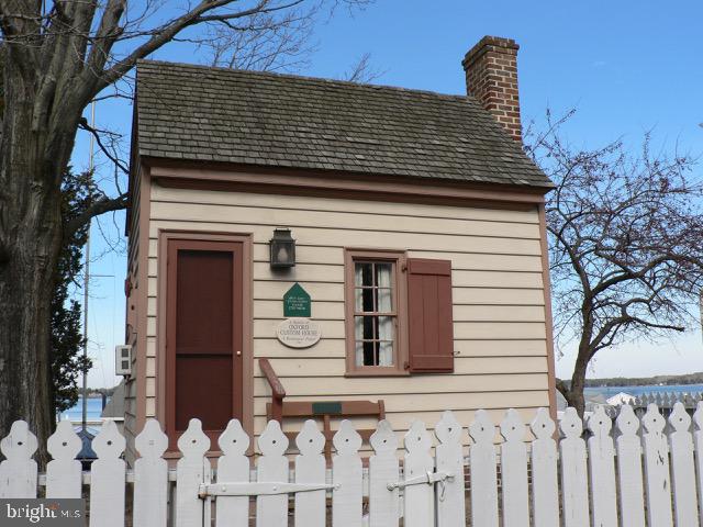 105 Tilghman St Property Photo 10