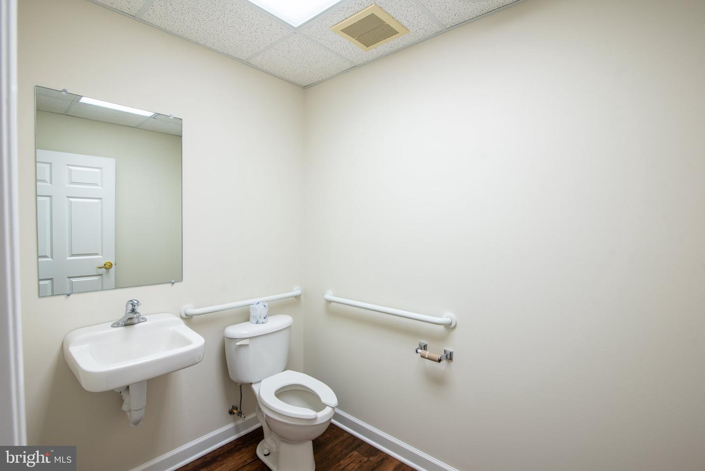 8221 Teal Dr #410 Property Photo 10