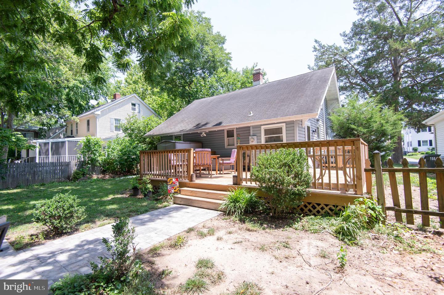 347 N Washington St Property Photo 16