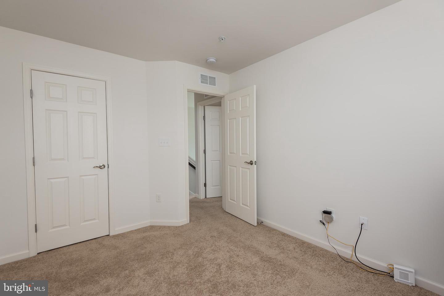 408 Crowberry Cir Property Photo 28