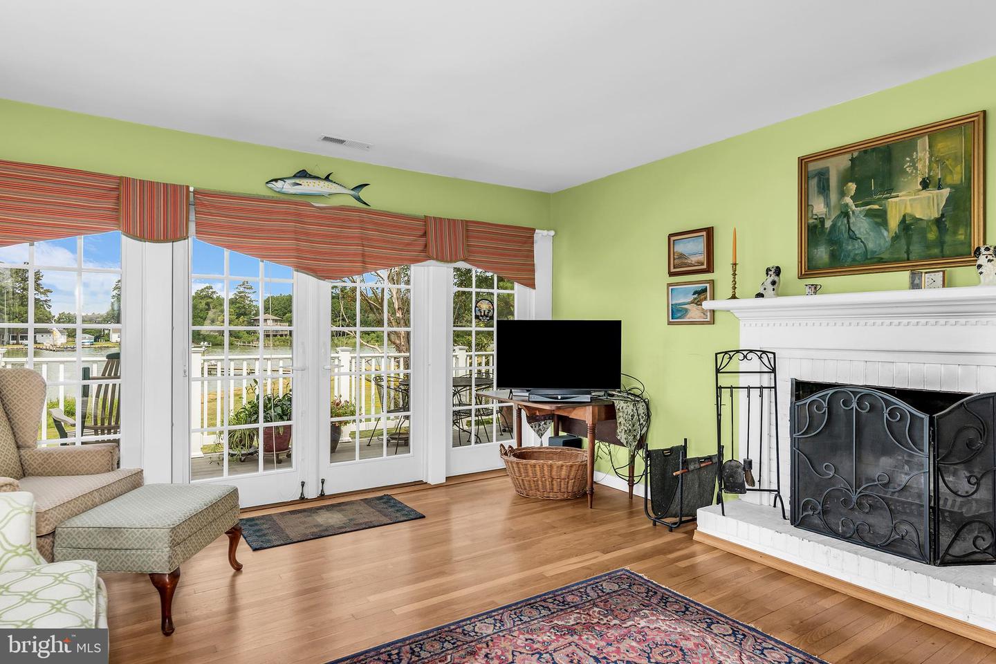 4938 Fairbank Rd Property Photo 11