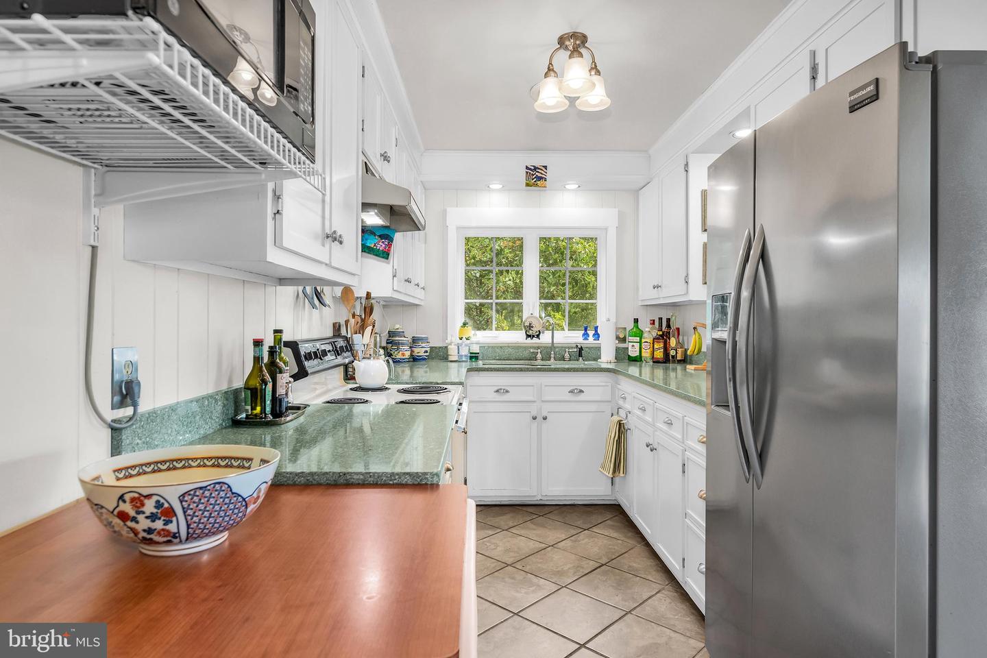4938 Fairbank Rd Property Photo 14