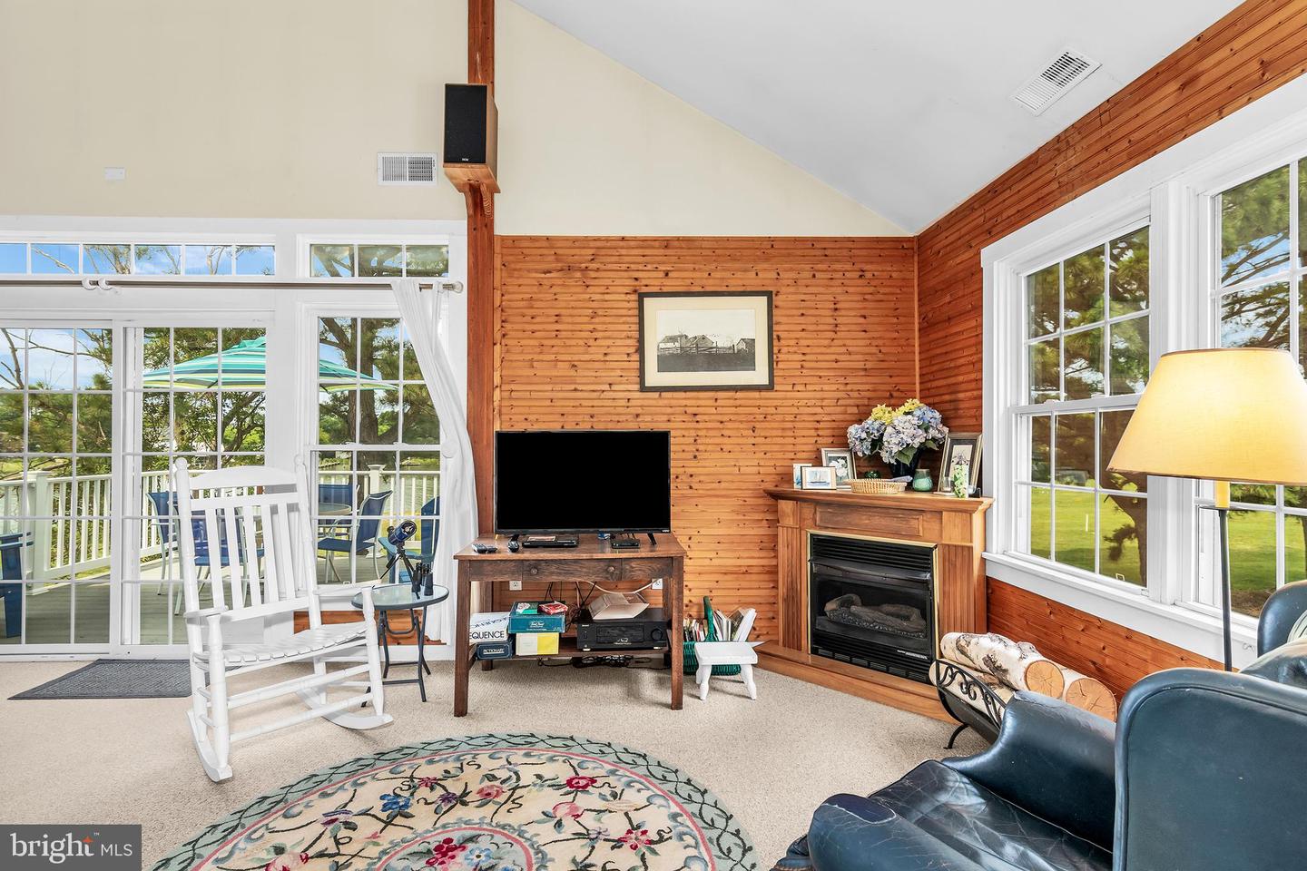 4938 Fairbank Rd Property Photo 23
