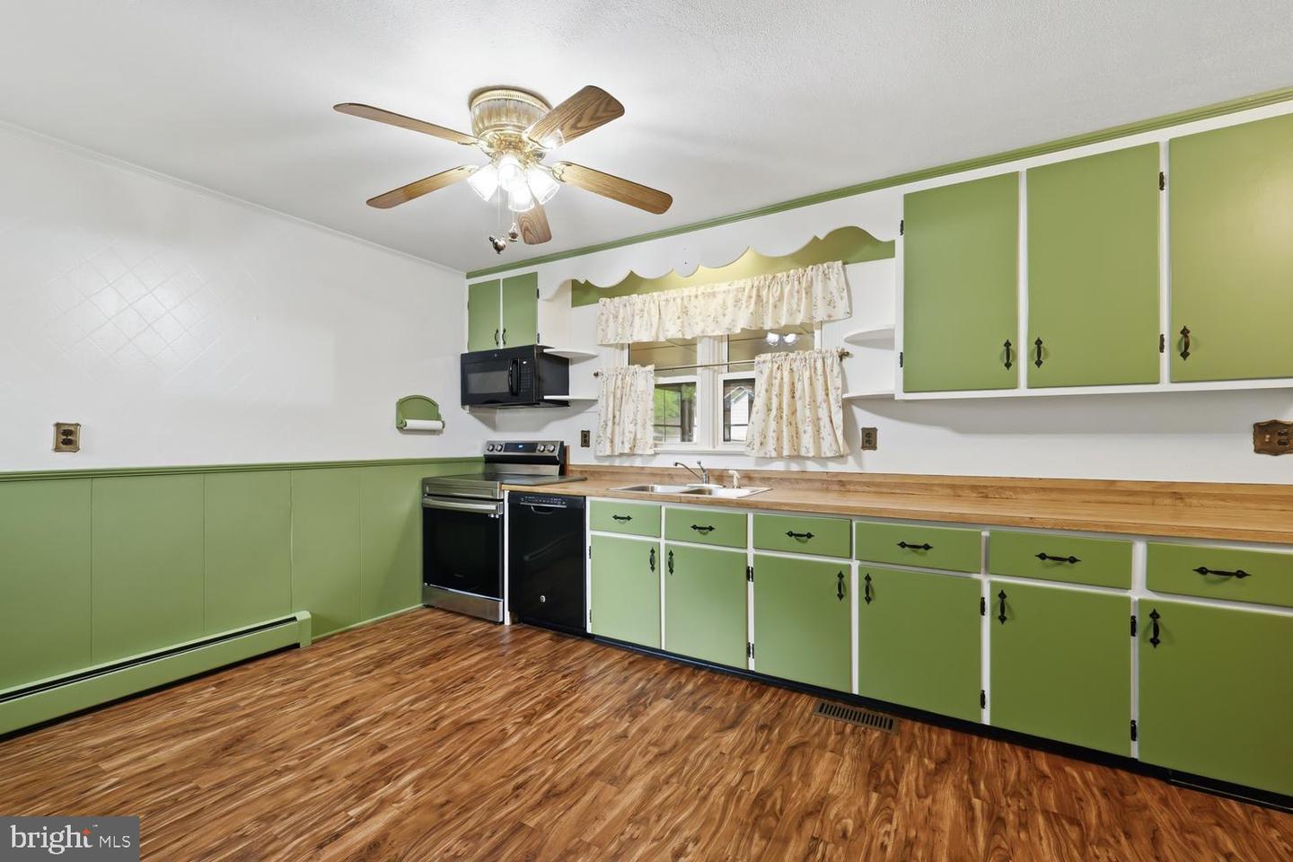 107 Wrightson Ave Property Photo 23