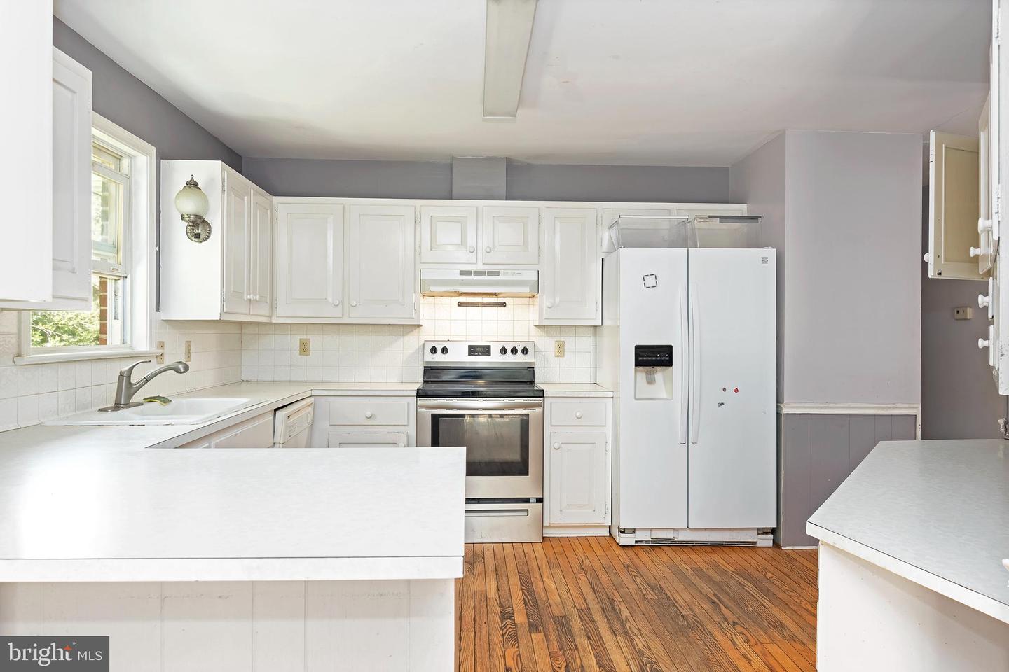 25911 River Rd Property Photo 4