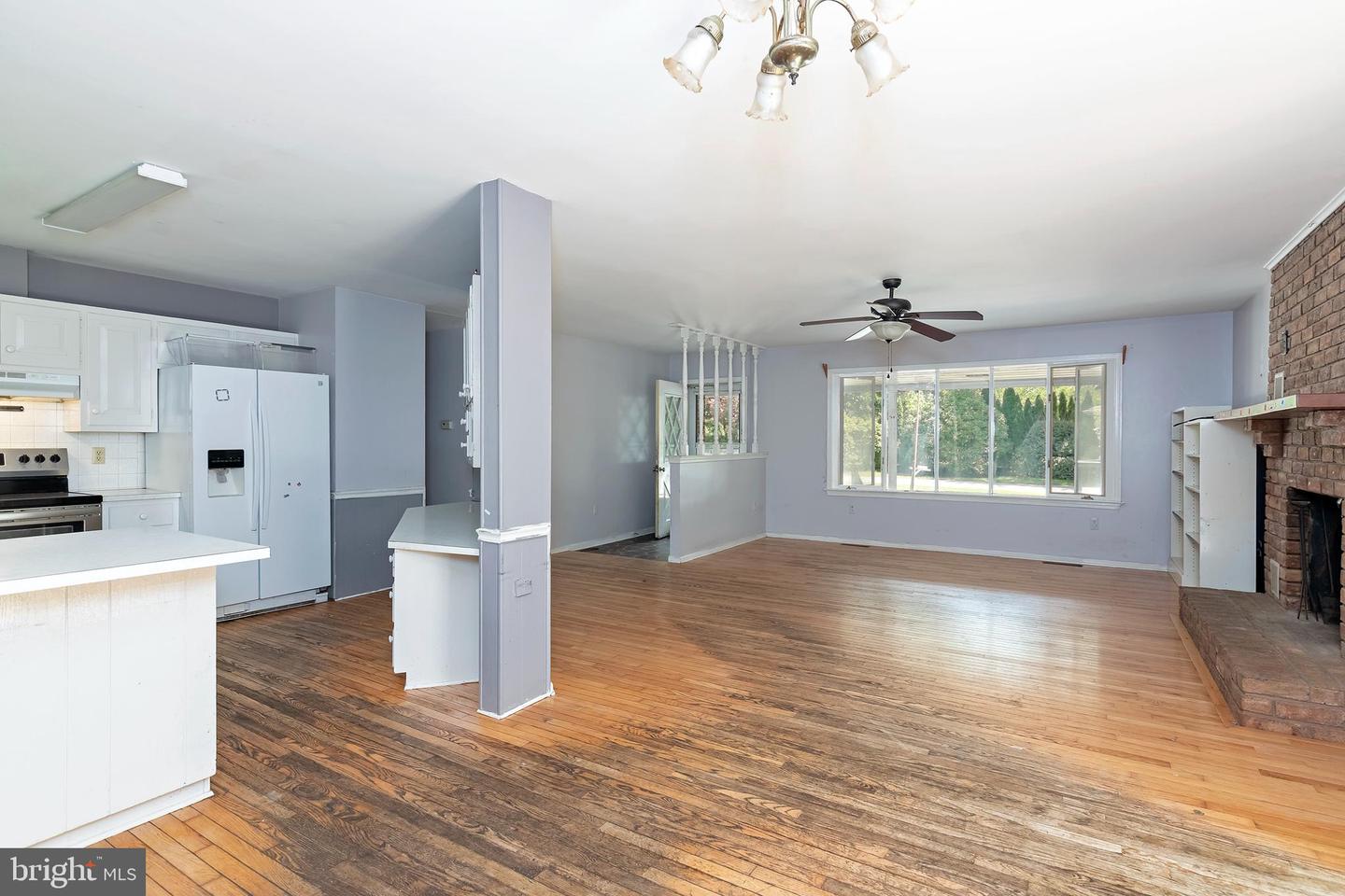 25911 River Rd Property Photo 5