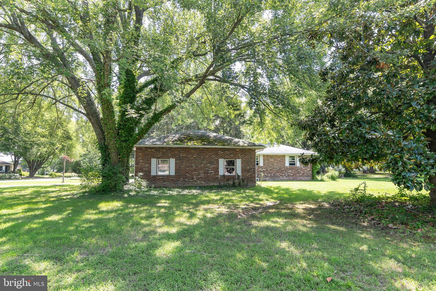 25911 River Rd Property Photo 13