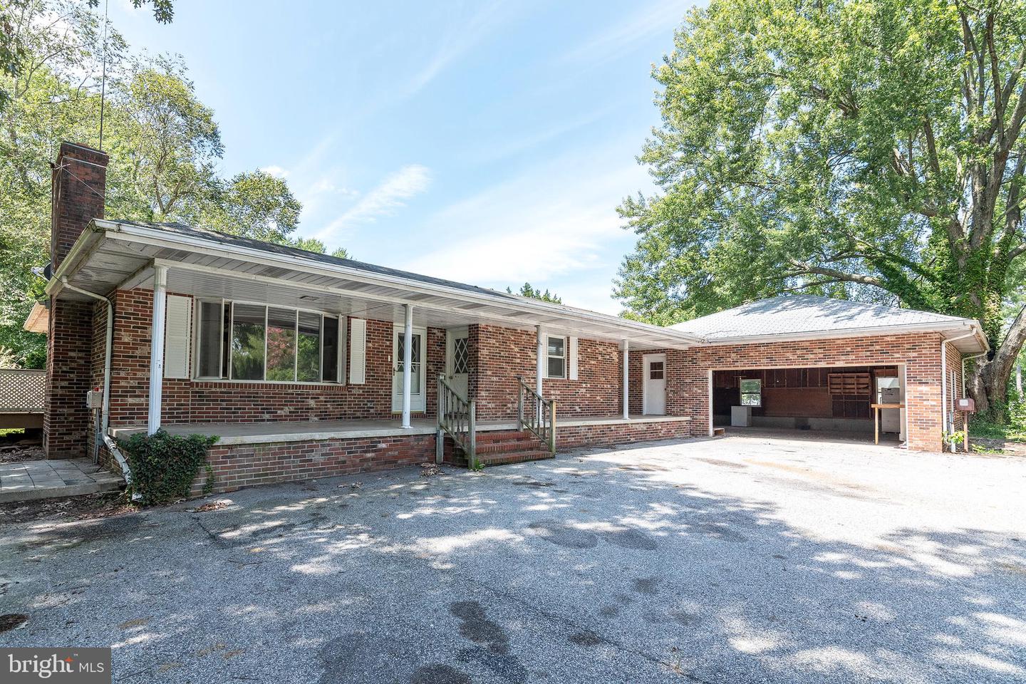 25911 River Rd Property Photo 17