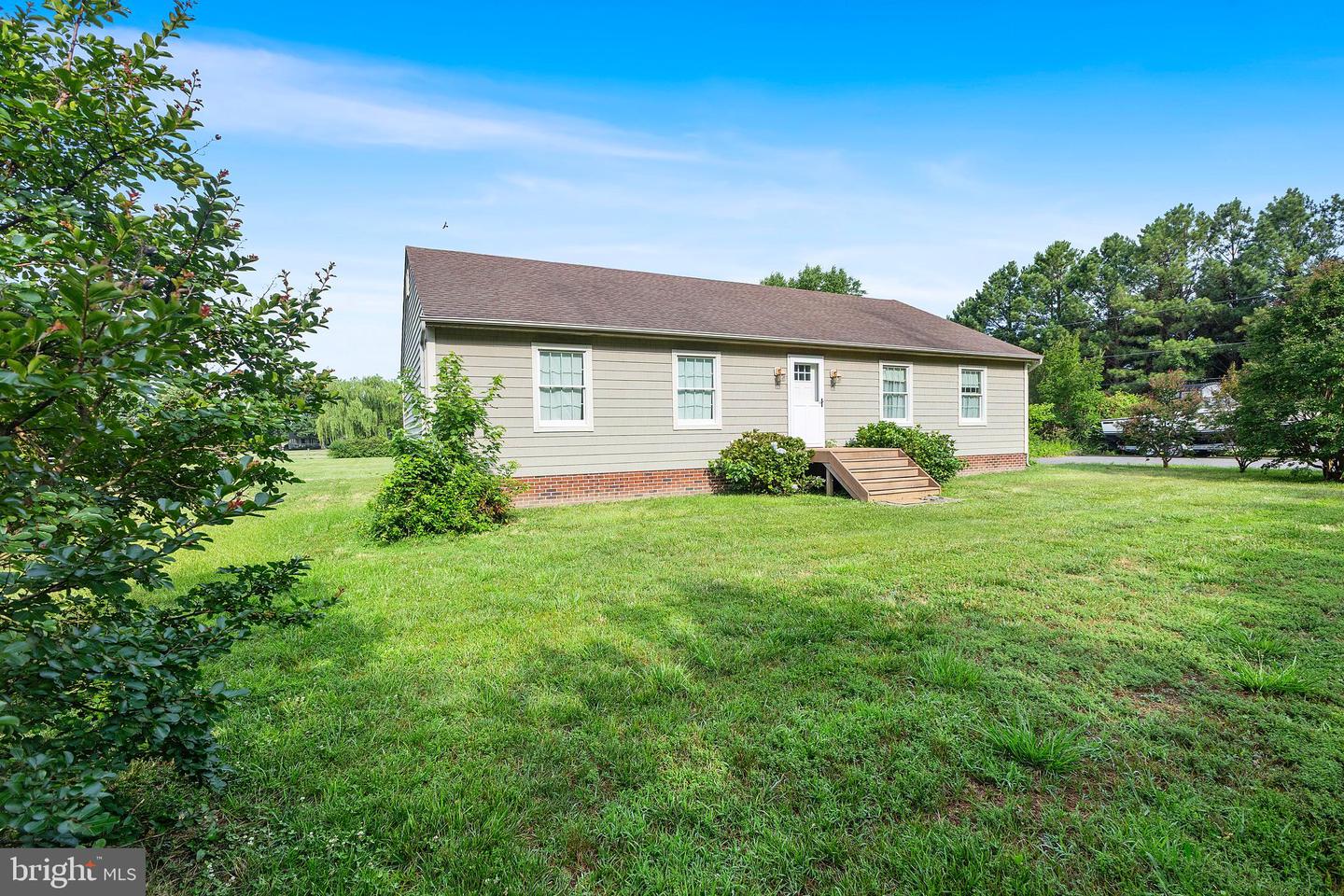 8658 Cummings Rd Property Photo 1