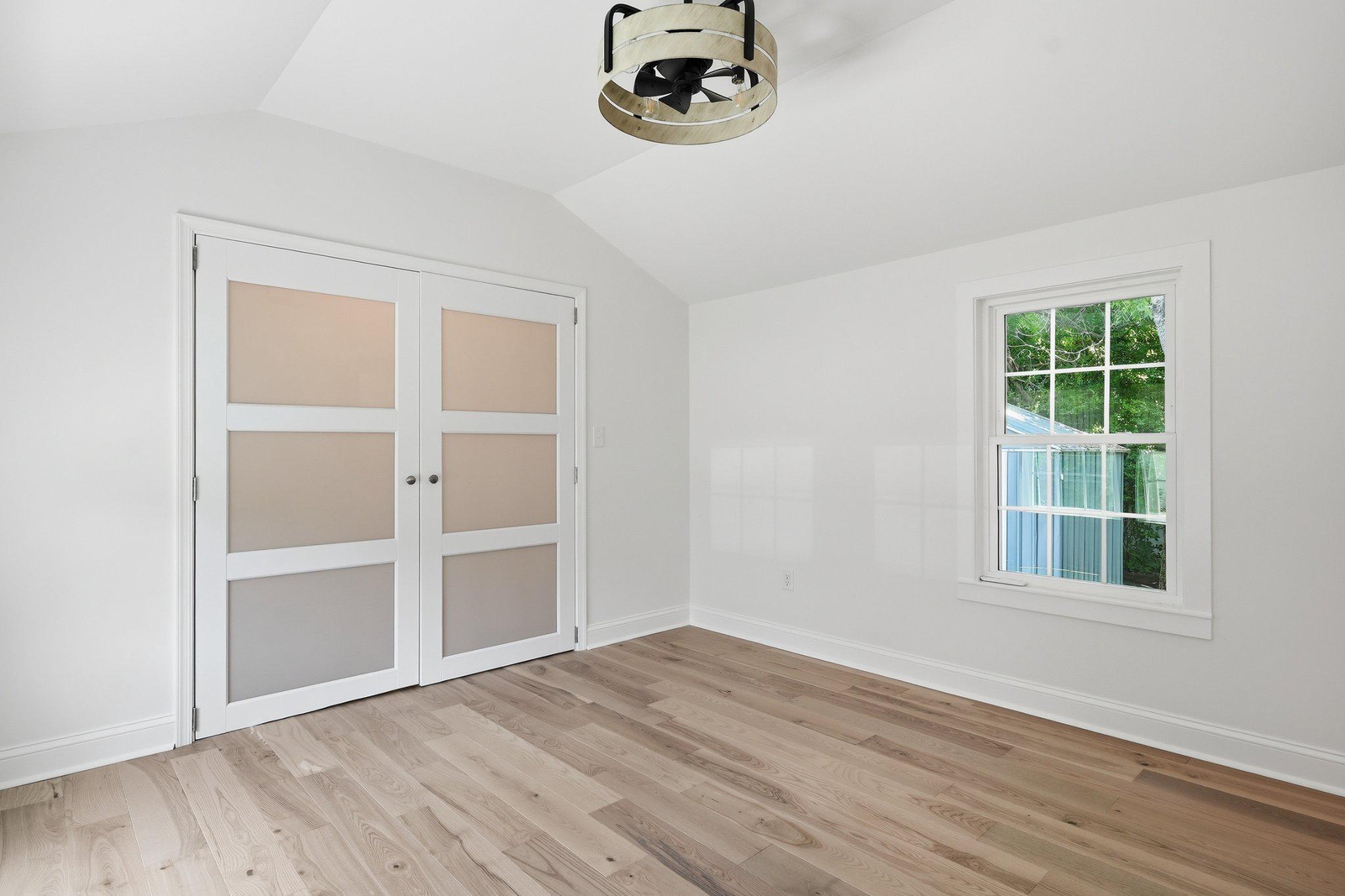 803 New Ln Property Photo 18