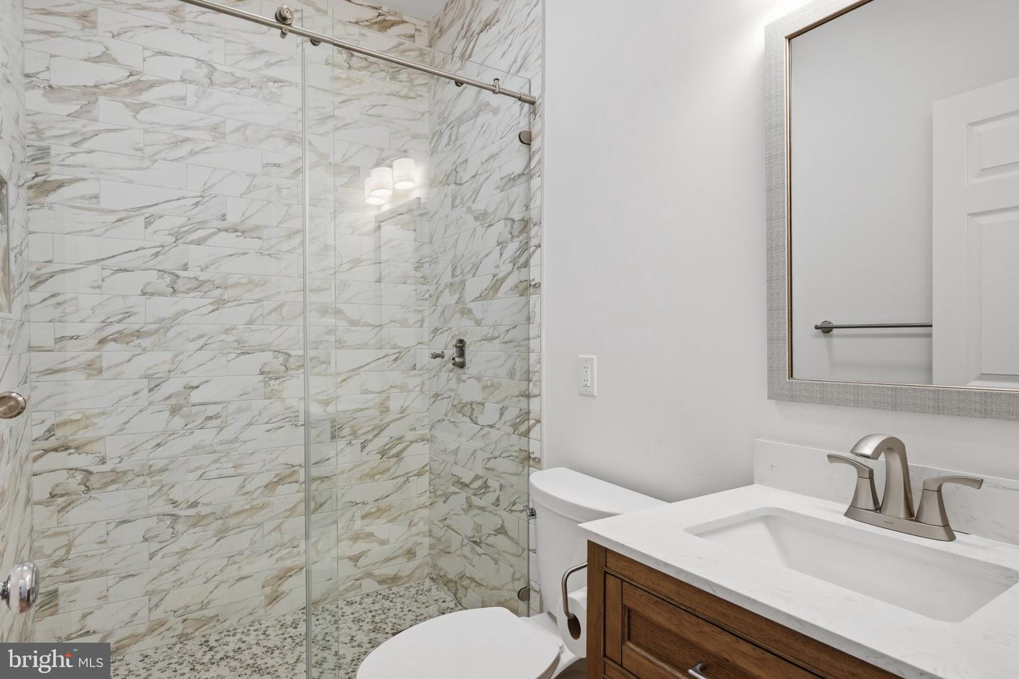 803 New Ln Property Photo 23