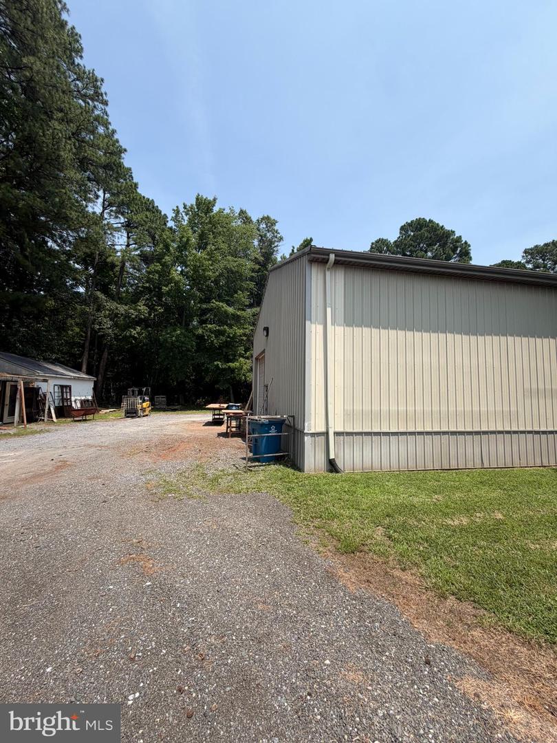 1007 S Talbot St Property Photo 23