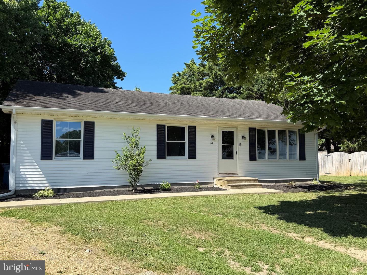 317 Choptank Ave Property Photo 1