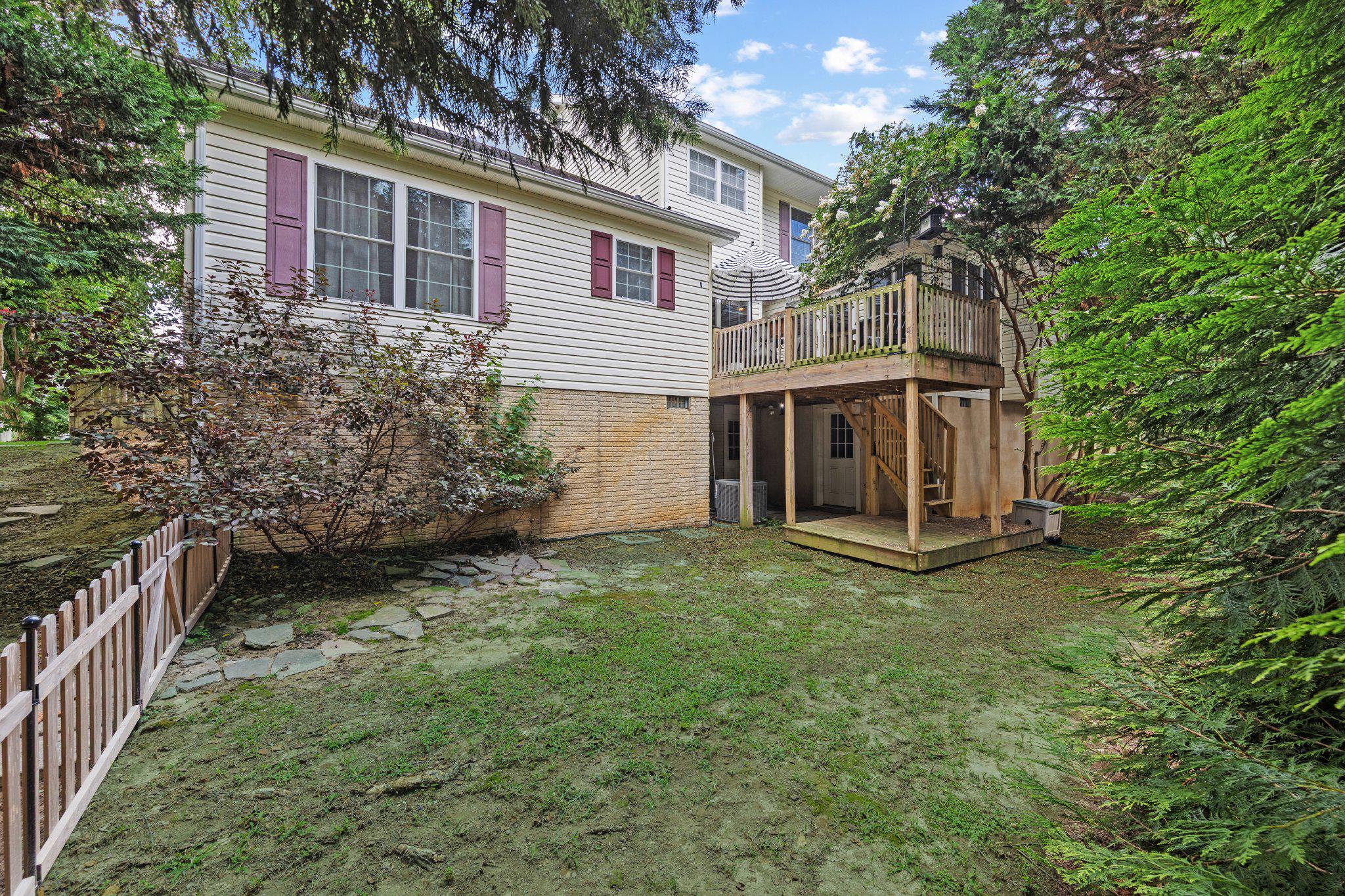 29700 Lexington St Property Photo 3