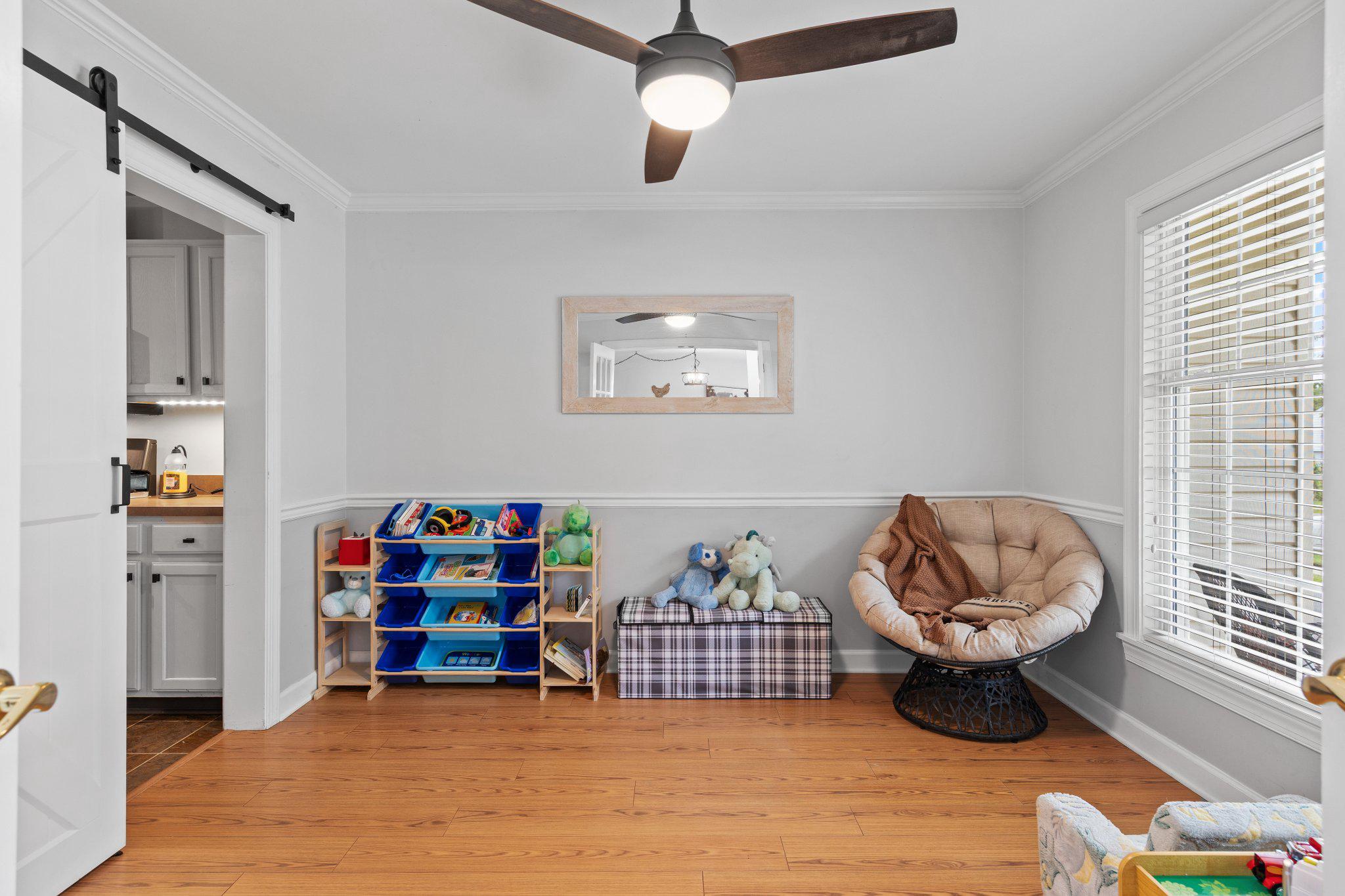 29700 Lexington St Property Photo 22