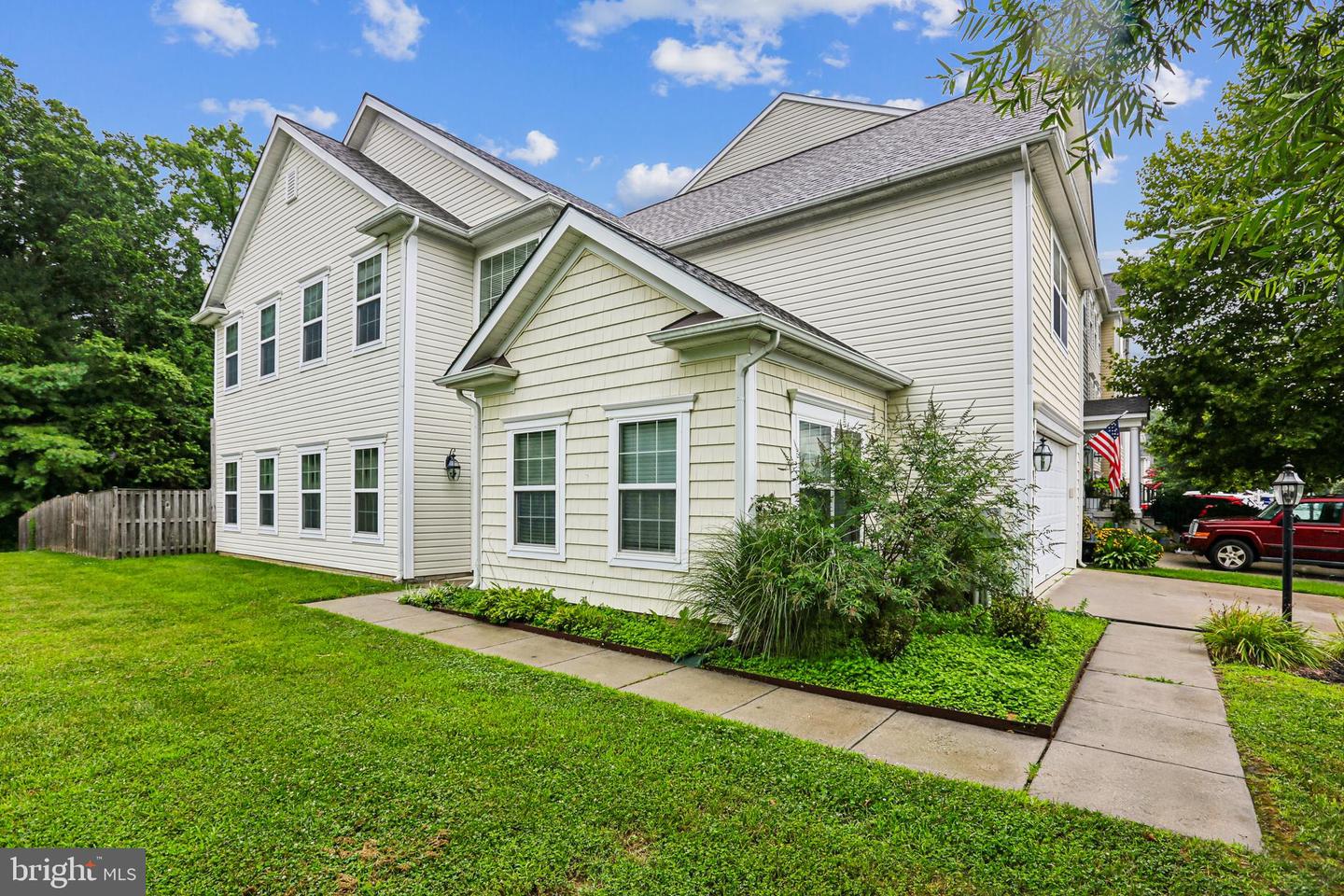 29281 Superior Cir Property Photo 1