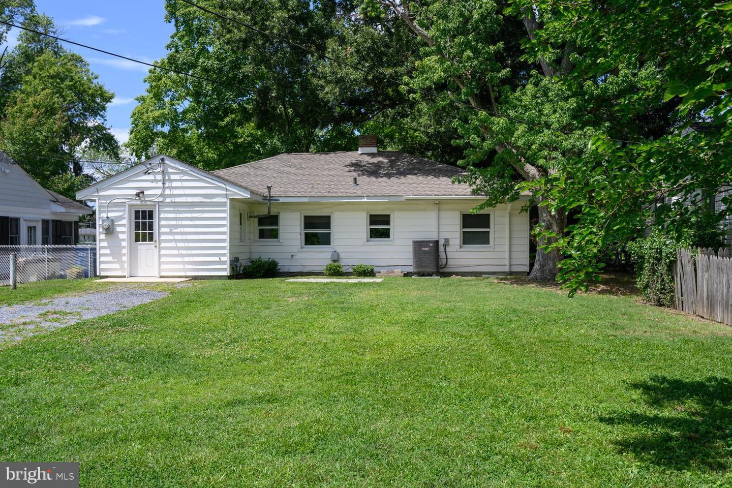 122 Prospect Ave Property Photo 4
