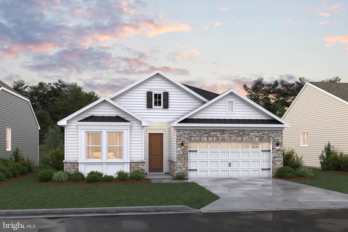 7582 Ward Brothers Cir Property Photo 1