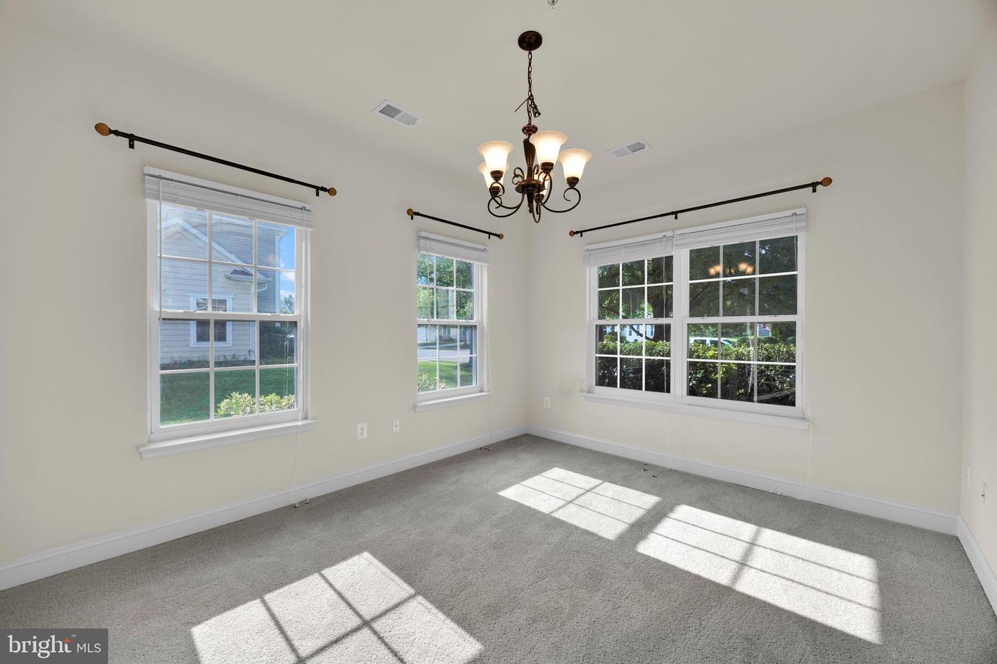 29027 Superior Cir Property Photo 10