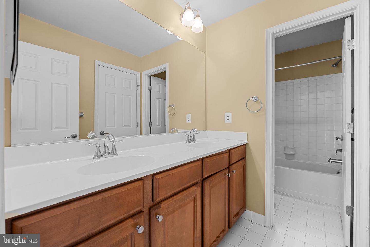 29141 Superior Cir Property Photo 43