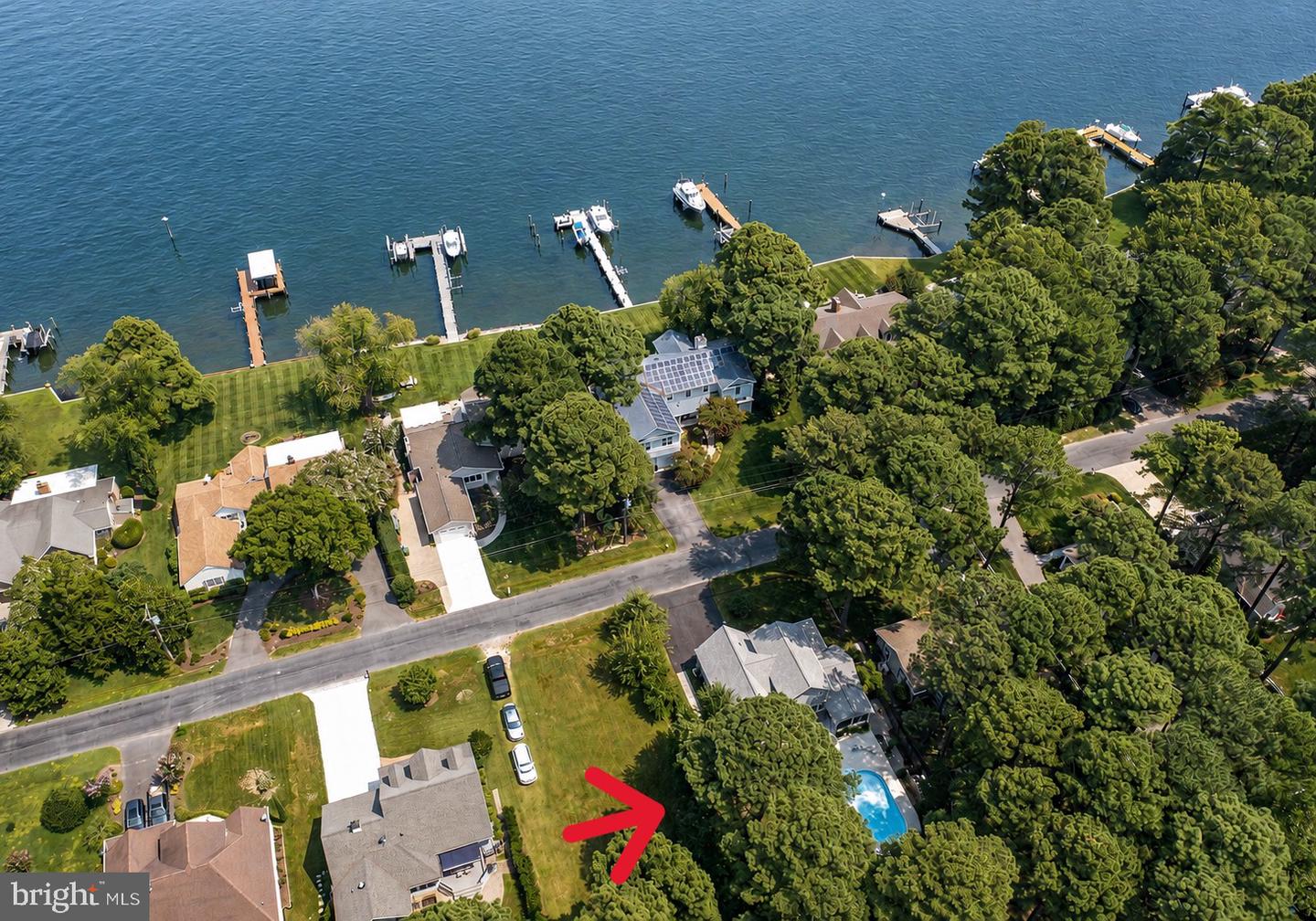 925 Riverview Terrace Property Photo 1