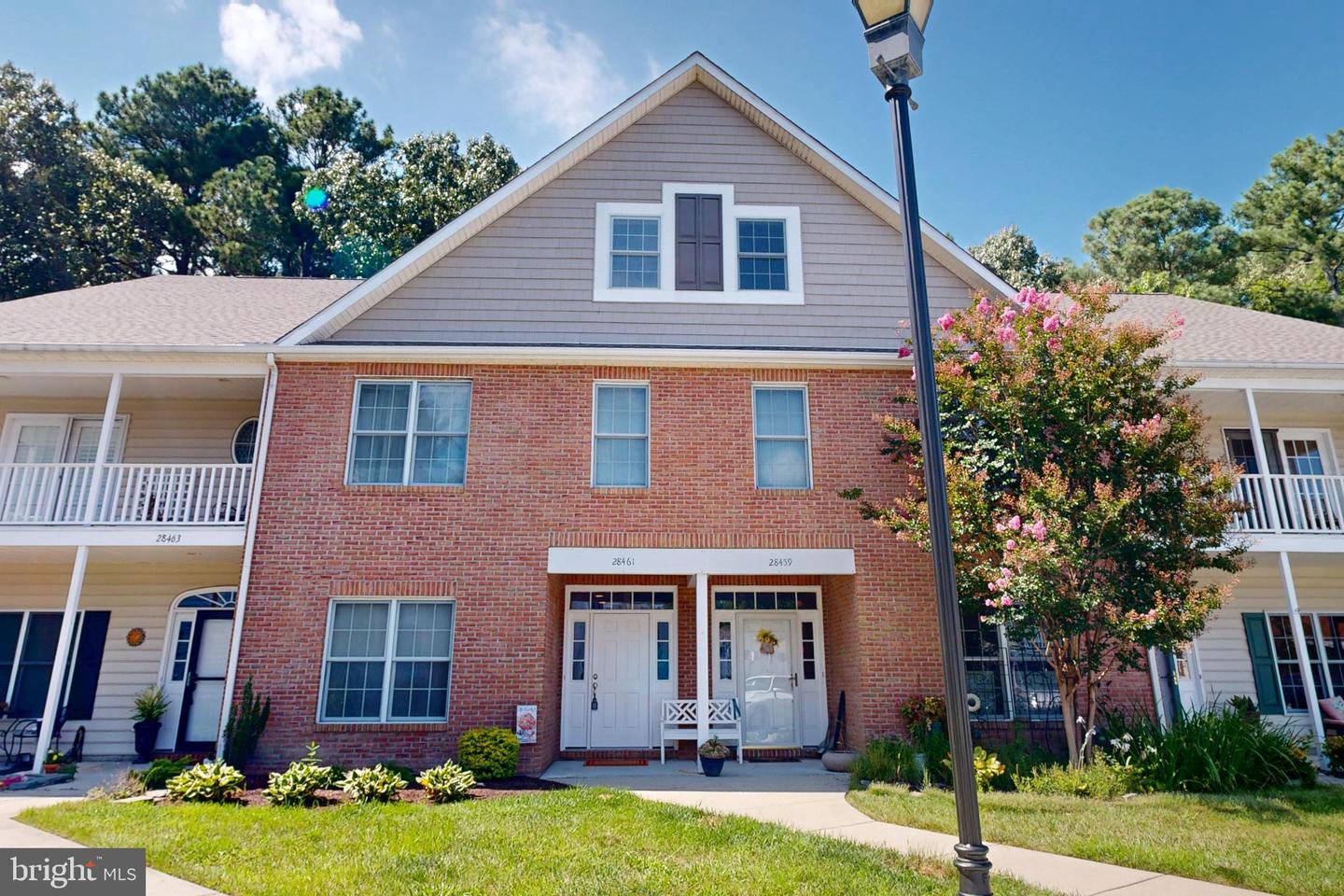 28461 Pinehurst Cir Property Photo 1