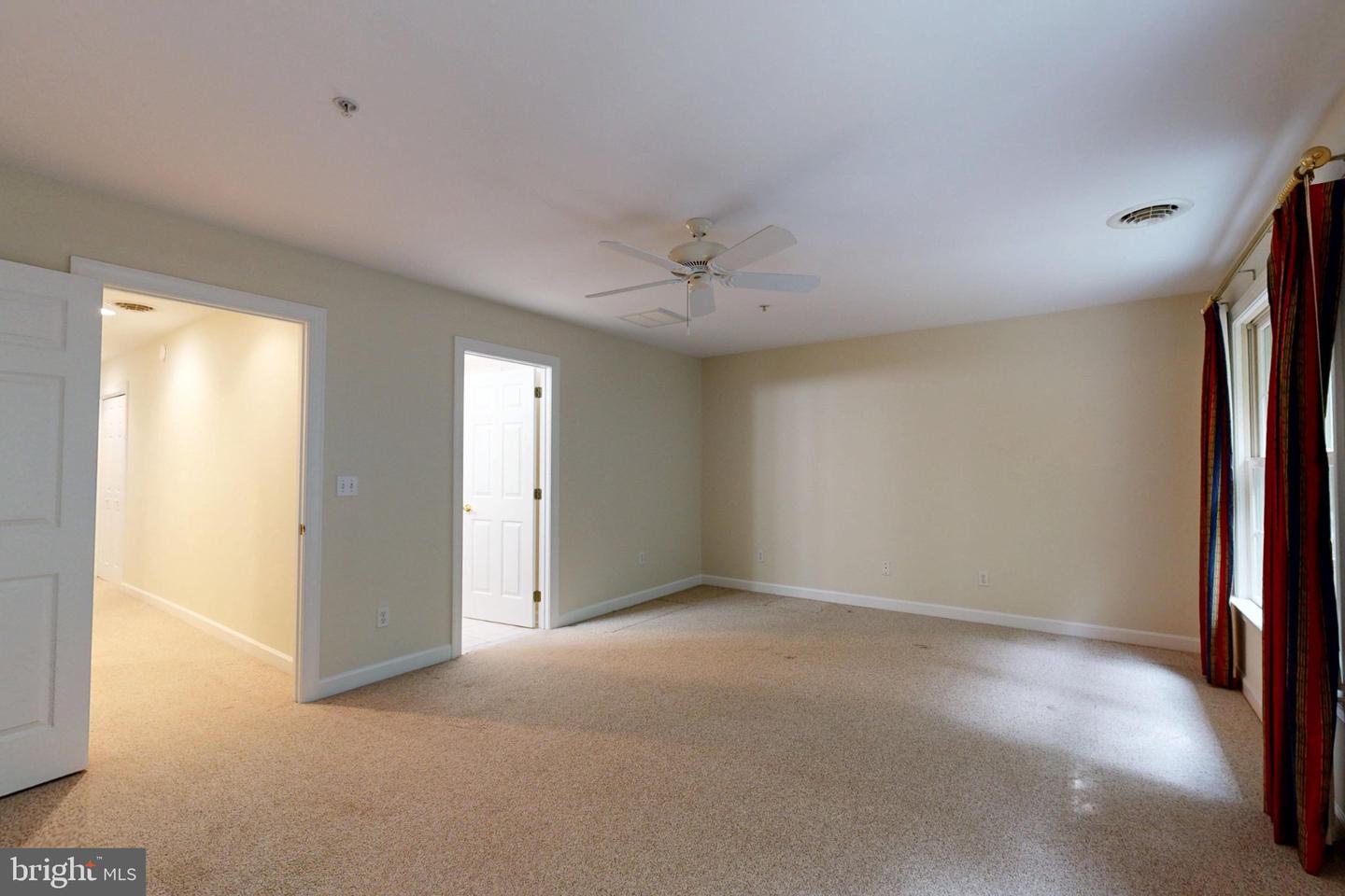 28461 Pinehurst Cir Property Photo 24