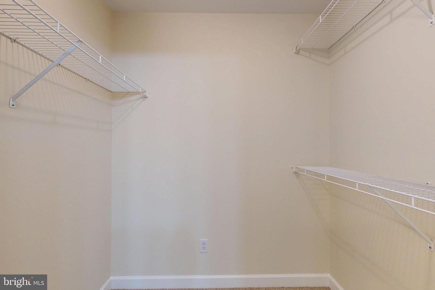 28461 Pinehurst Cir Property Photo 26