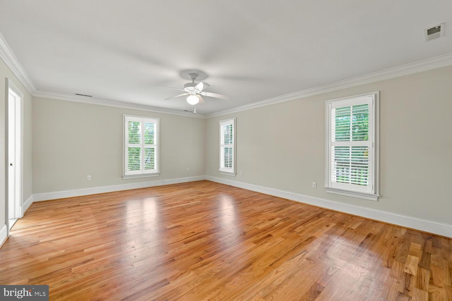 104 Stewart Ave Property Photo 35