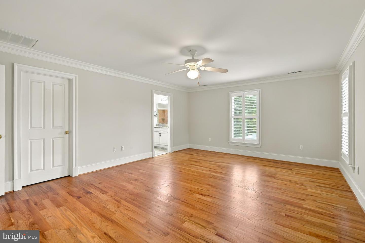 104 Stewart Ave Property Photo 38
