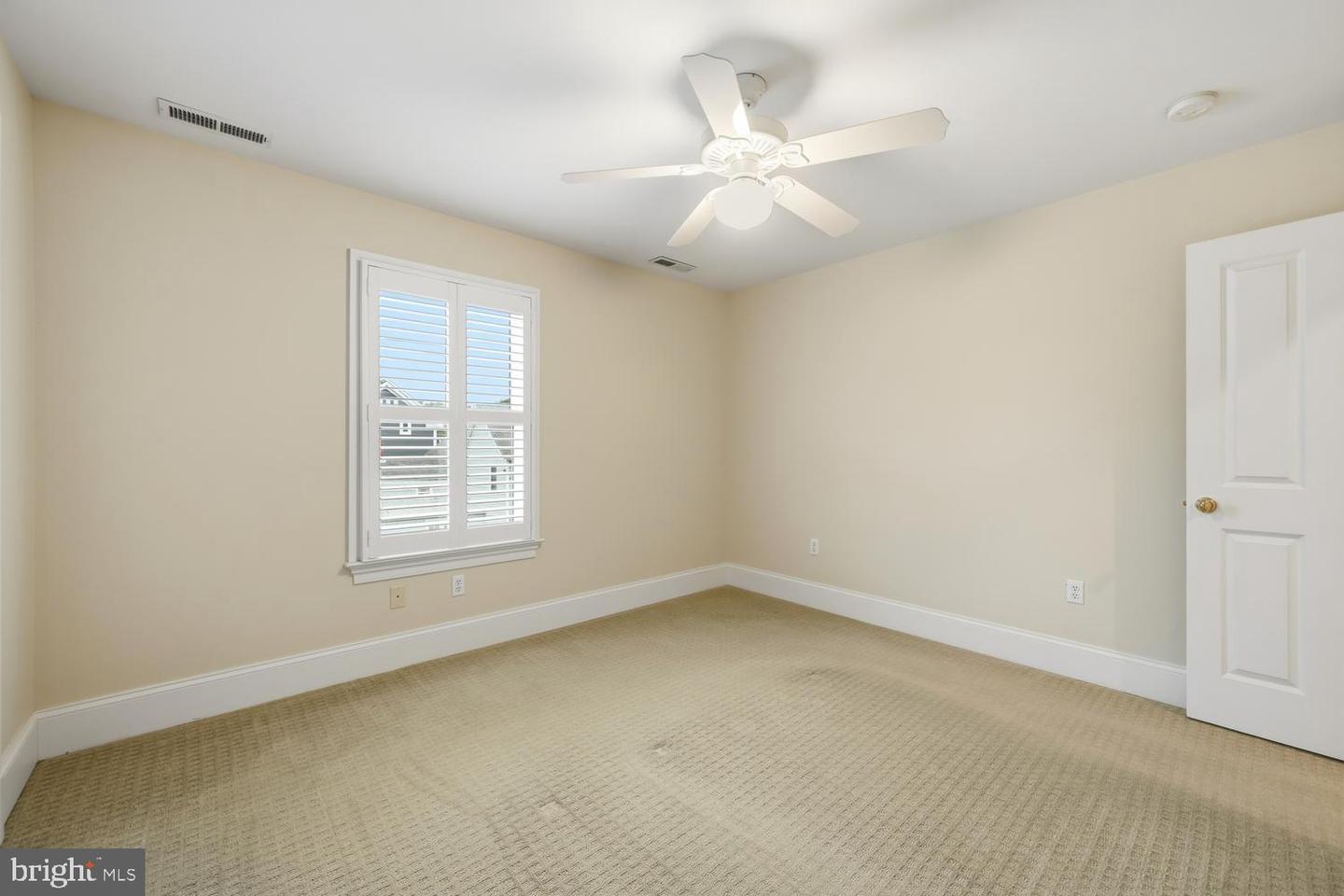 104 Stewart Ave Property Photo 45