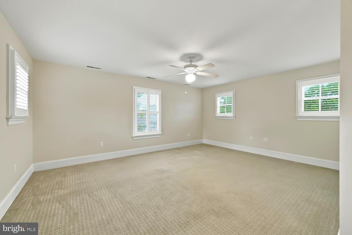 104 Stewart Ave Property Photo 46