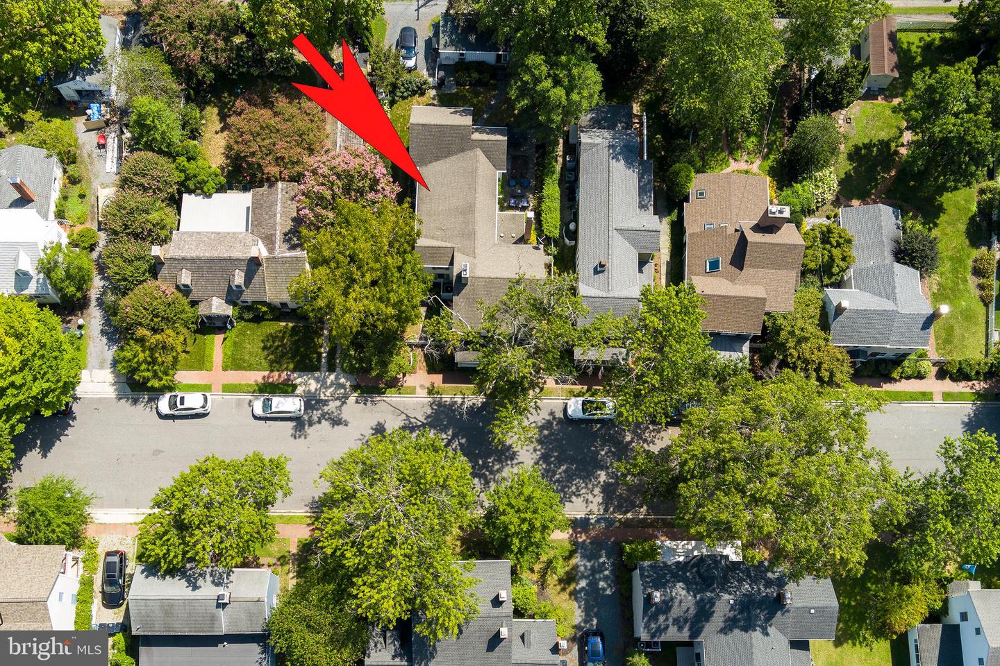 114 W Chestnut St Property Photo 50