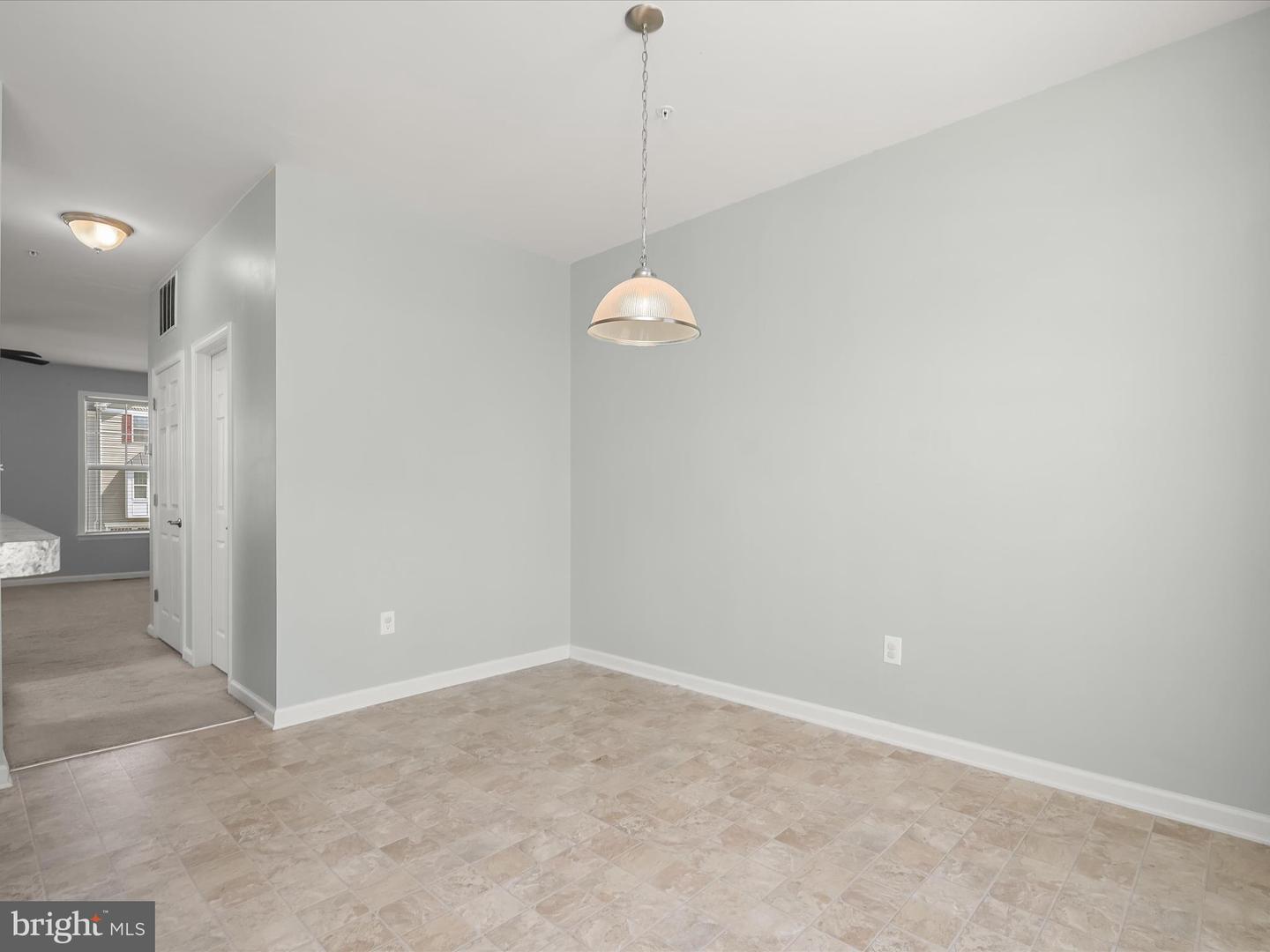415 Bodkin St Property Photo 15