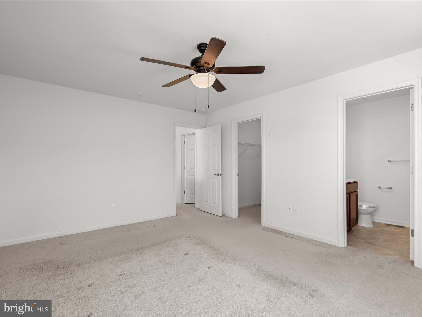 415 Bodkin St Property Photo 20
