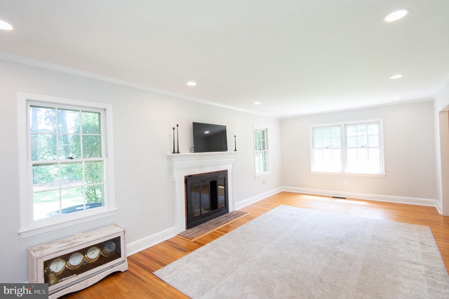 8235 Ingleton Cir Property Photo 15