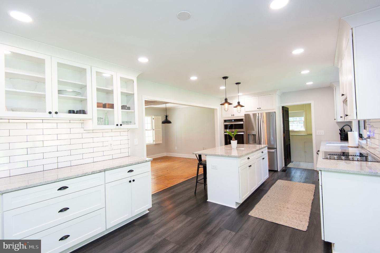 8235 Ingleton Cir Property Photo 18